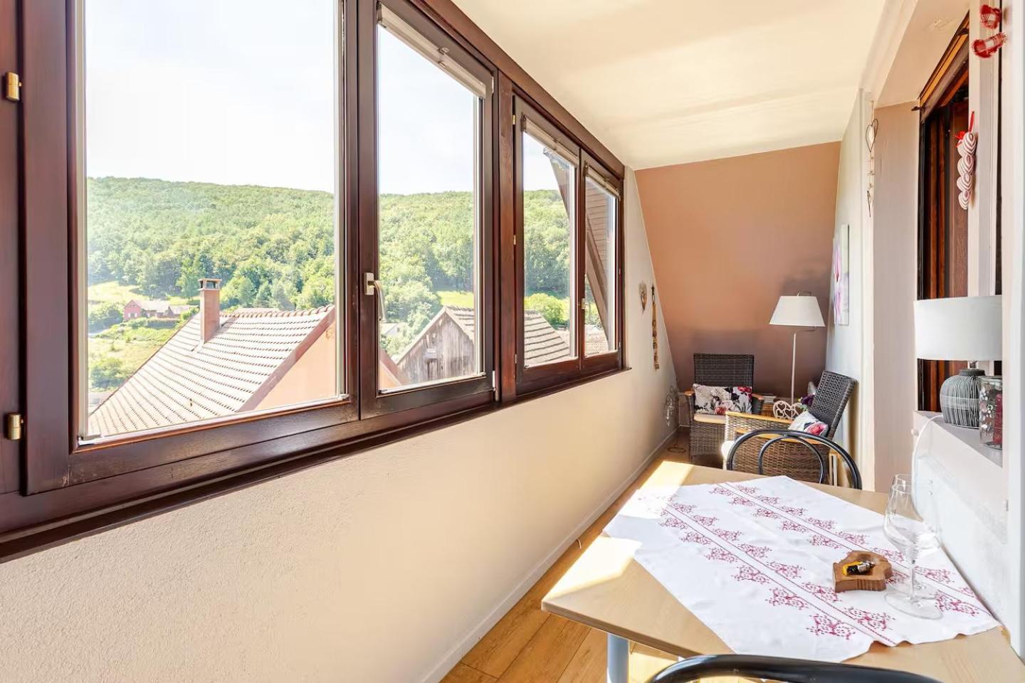 Chambre Du Vigneron - Domaine Leon Bleesz Reichsfeld Exteriör bild
